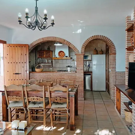 Country house Molina *